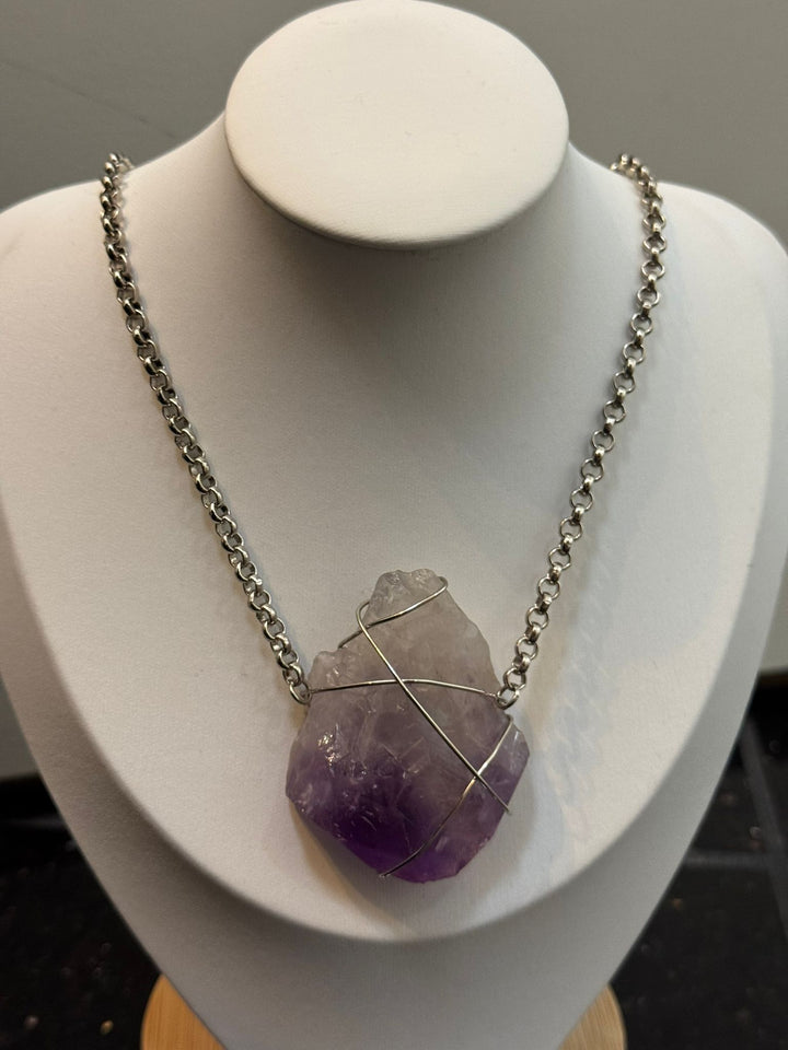 Amethyst (Necklace)