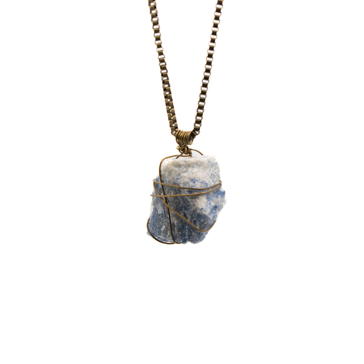 Blue Quartz (Necklace)