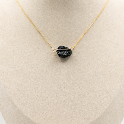 Black Tourmaline (Hug Gold Necklace)