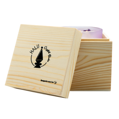 Lavender & Vanilla Candle wooden box package 
